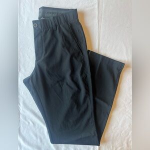 Men’s Under Armour Black Performance Golf Pants 30x32
